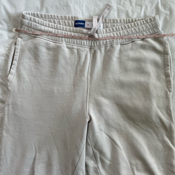 Old Navy Garment-Dye Sweatpants in Gray/Light Pink Size-Medium NWOT - Picture 4 of 15